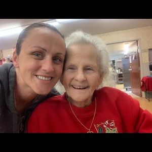 Meet your Posher, Carolyn